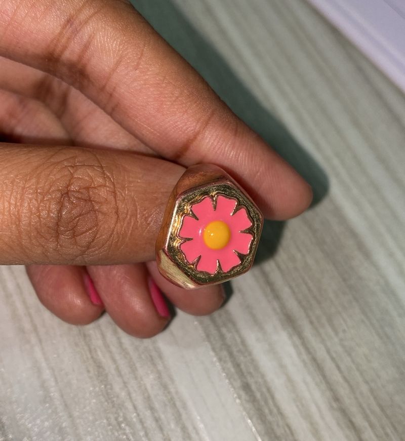 H&amp;M Ring