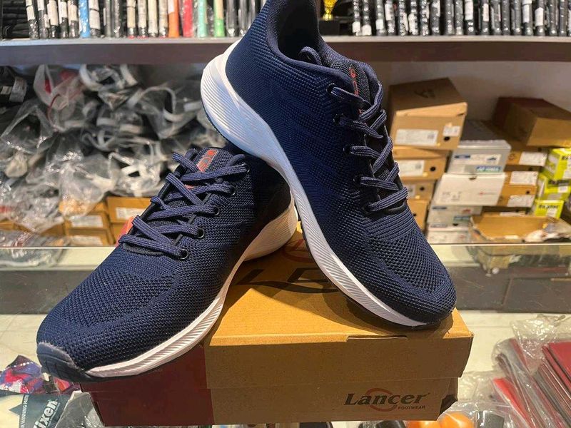 sports shoes