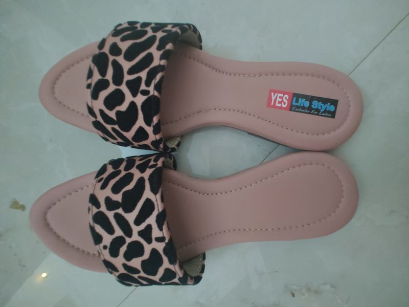 New Open Toe Flats