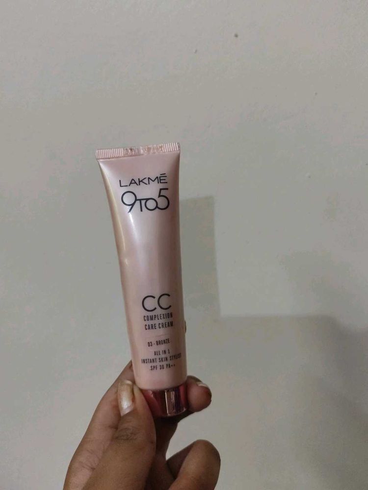 Lakme 9to5 CC Cream