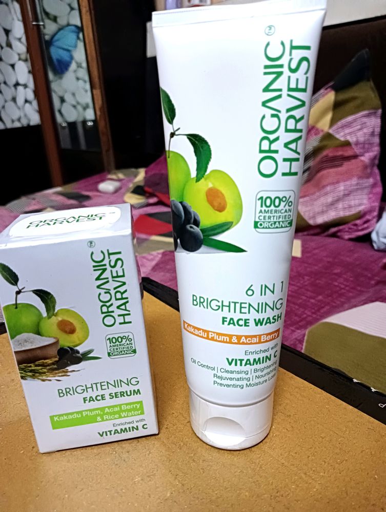 Combo of Organic harvest serum and facewash co
