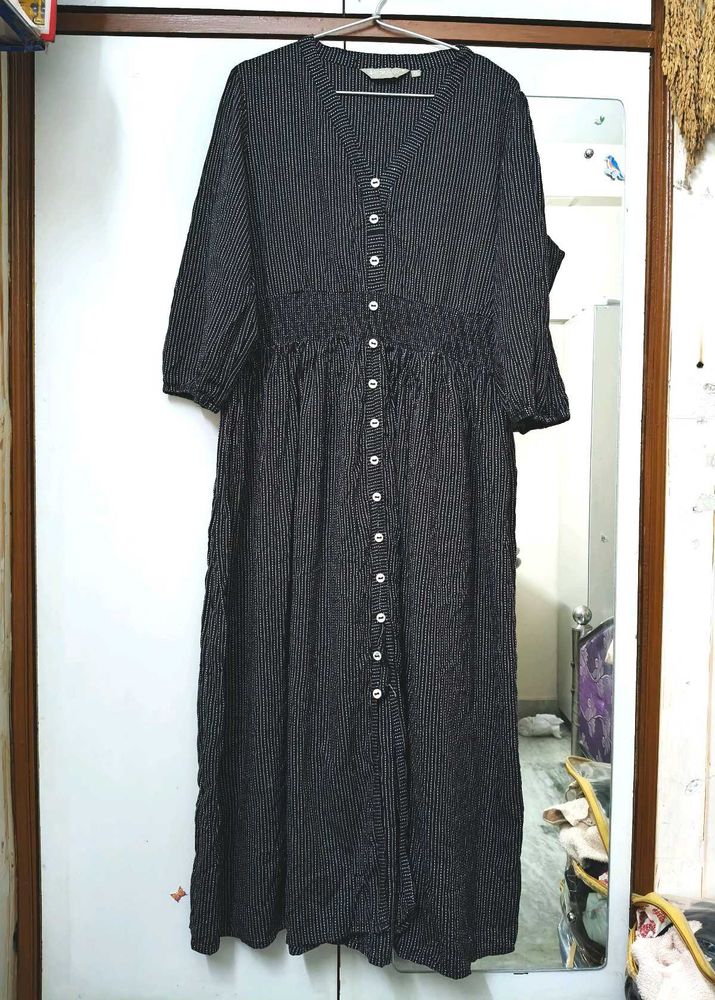 Beautiful Black Calf Length Midi Dress