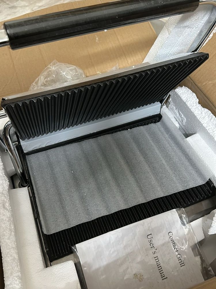 *COMMERCIAL BRAND NEW* Large Contact Griller