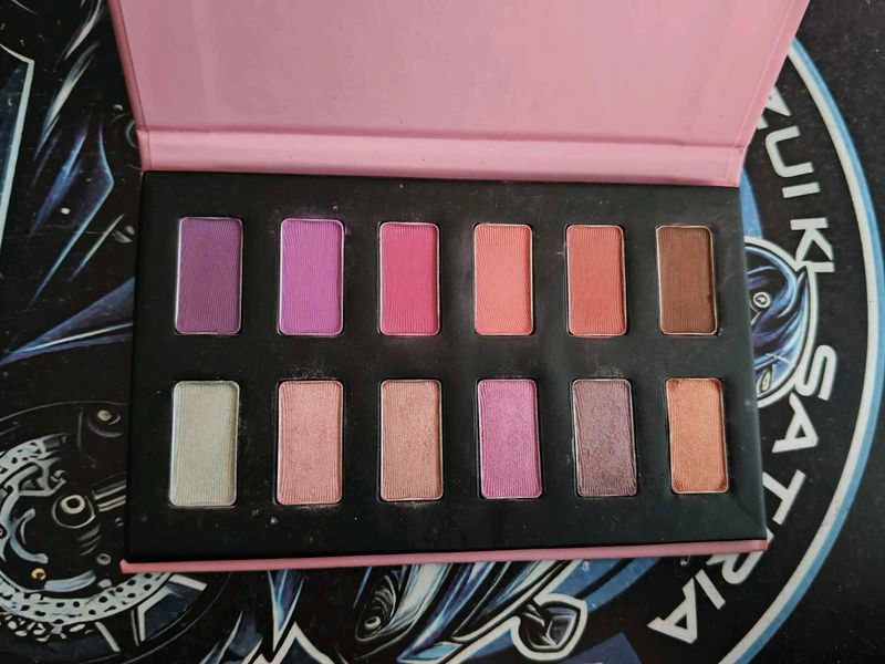Eyeshadow Palette no used