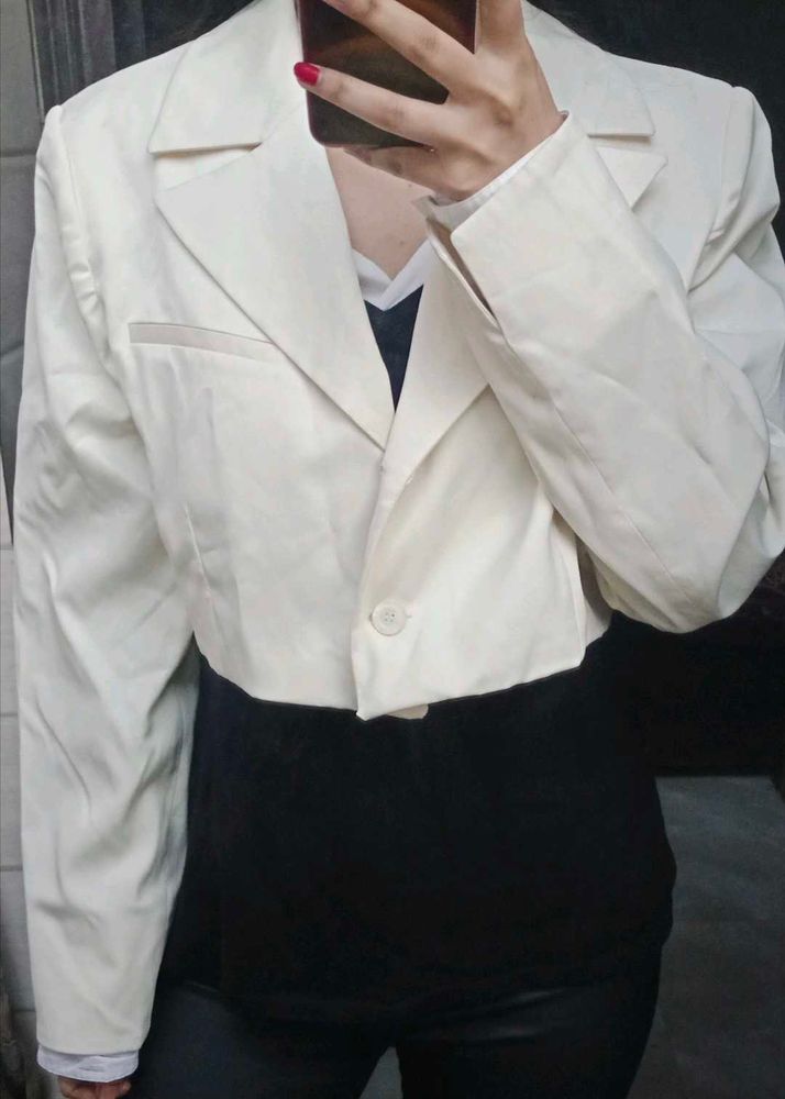 Zara Inspired Crop Blazer💕
