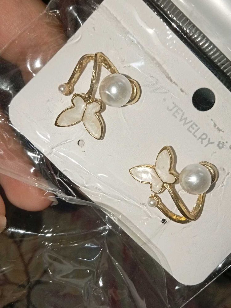 Stud Butterfly 🦋 Earing