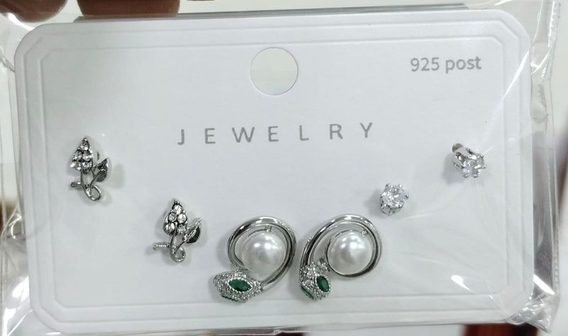 Earrings Set