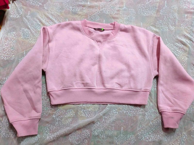 Cute Pink Cropped Sweatshirt (women's)
