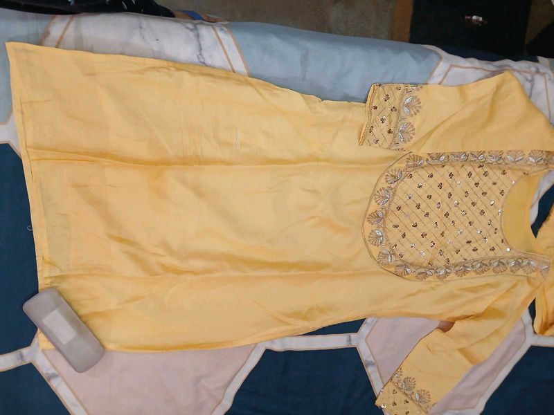 Elegant Yellow Kurti