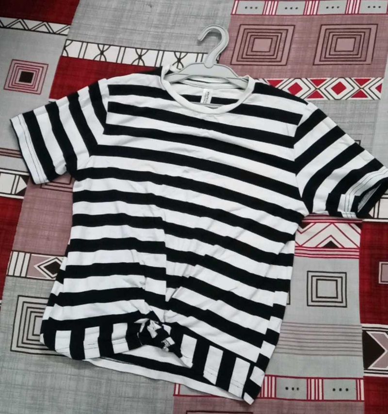 Striped Knot-Front Tee