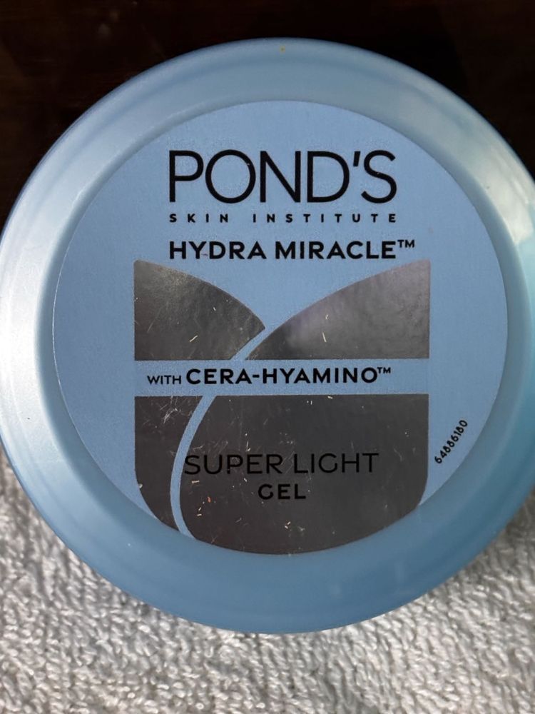 Pond&#39;s Hydra Miracle Gel