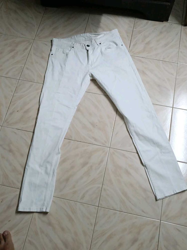 White Jeans