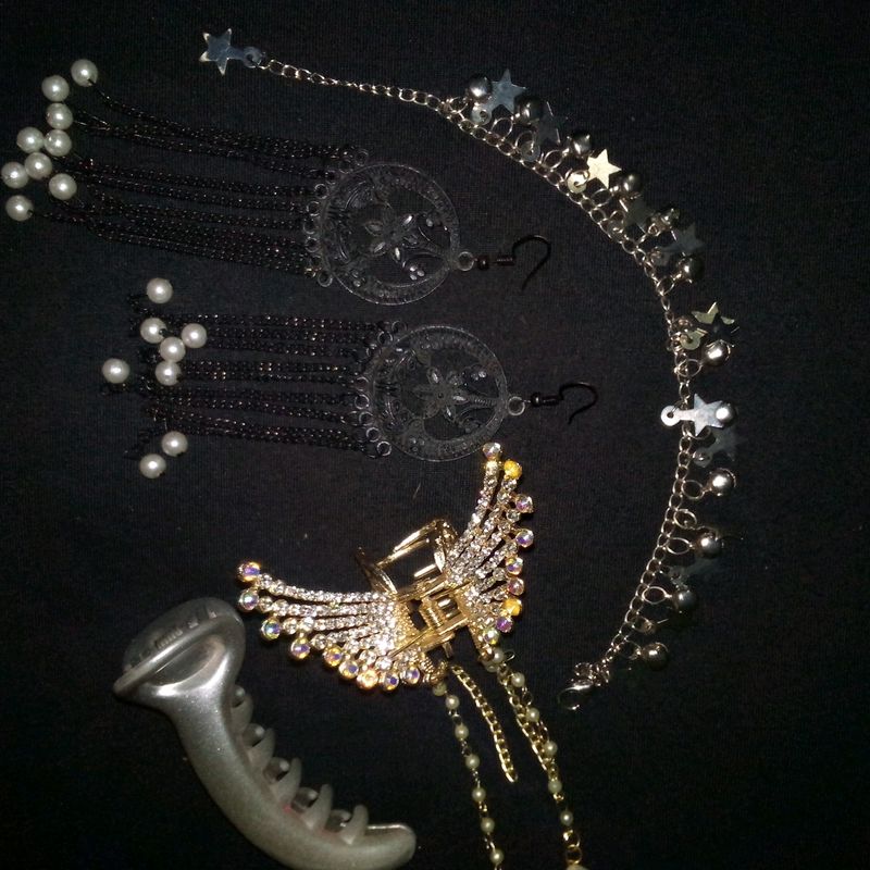 Combo Hair Accessories And Earings