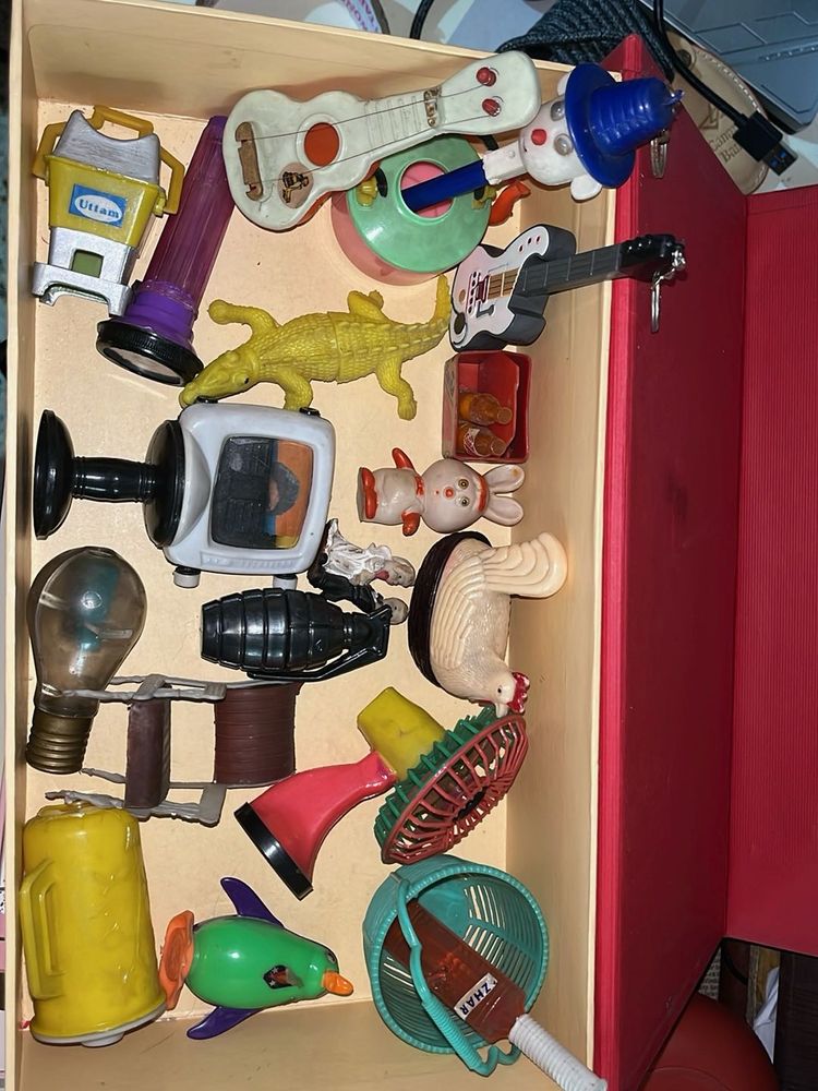 Vintage Toy Collection 90s Giveway