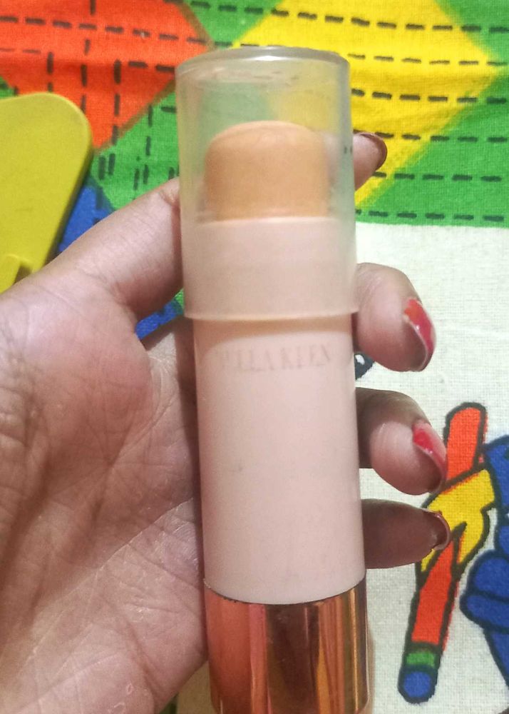 Bella Keen Roll-On Concealer