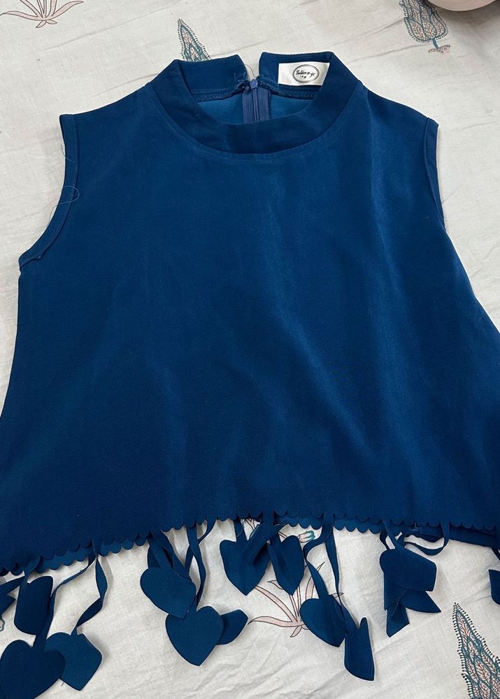 Chic Blue Sleeveless Top