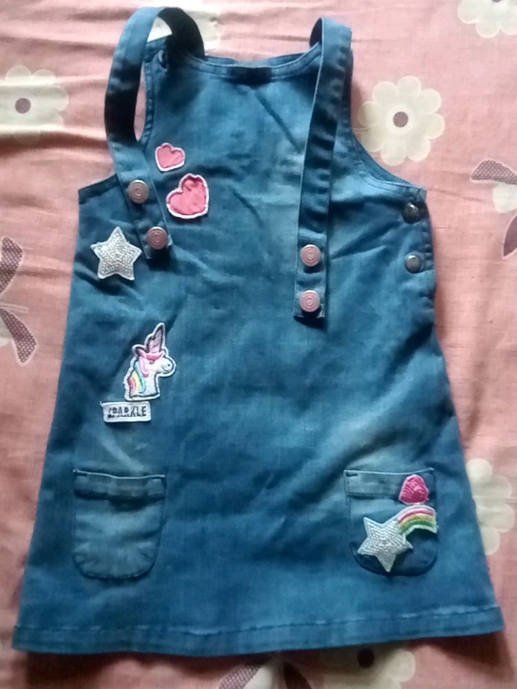 Nice Top With Best Quality And Soft