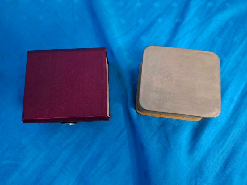 2 Earring Boxes