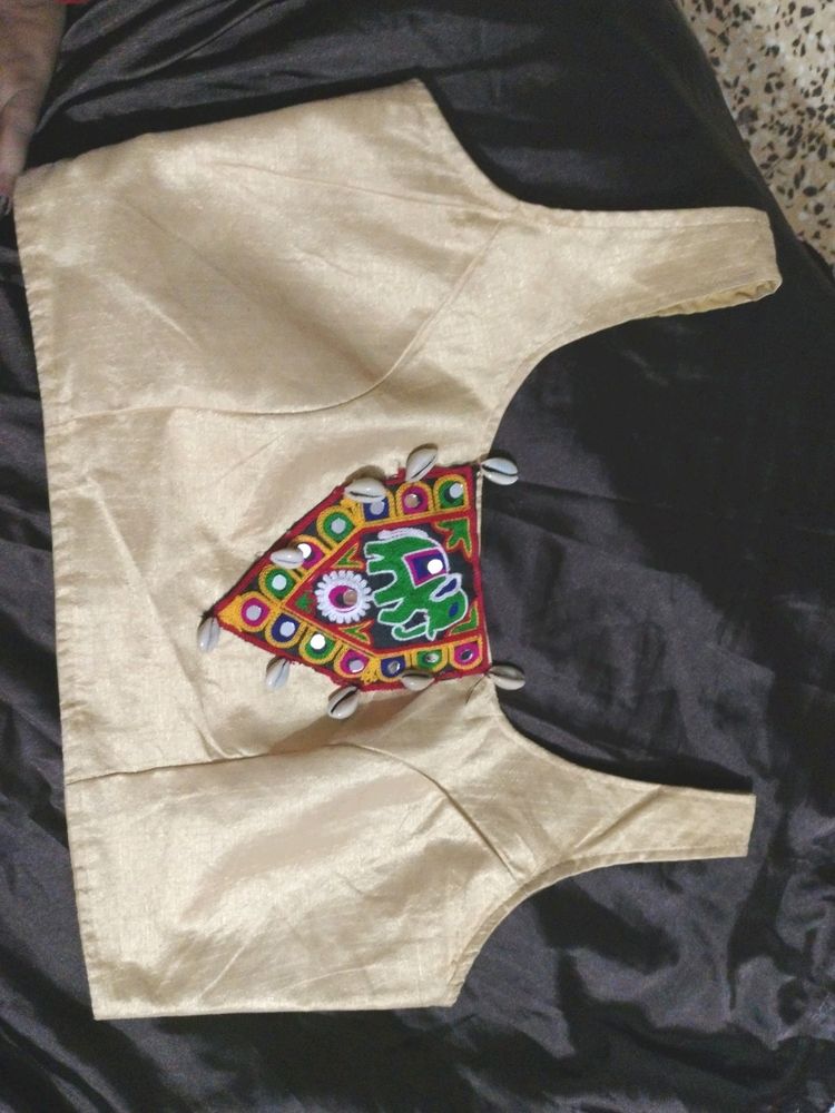 Sleeveless Blouse With Sequence Work