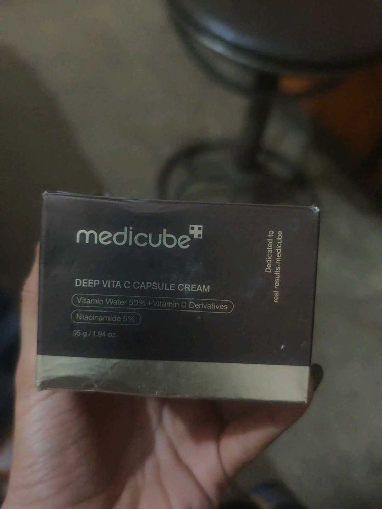 Medicube Deep Vita C Capsule Cream