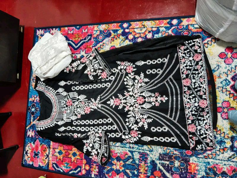 It Is The Kurta Set In Size Xl