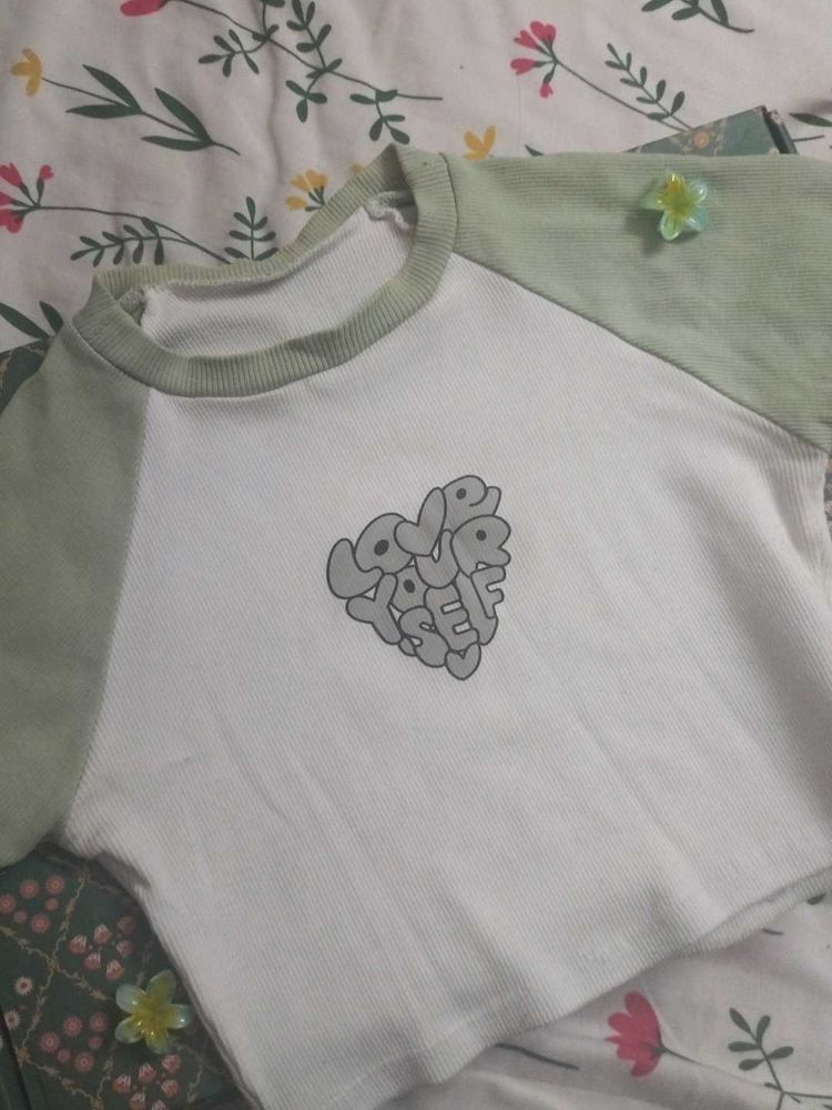 loveYourSelf motif tee