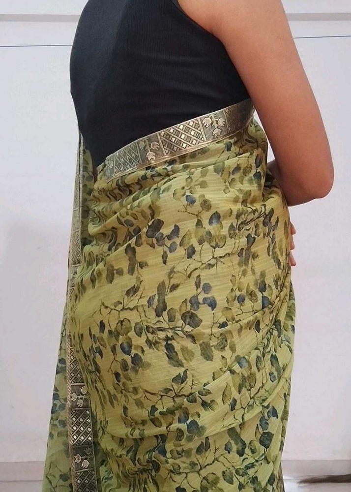 Elegant Floral Print Saree