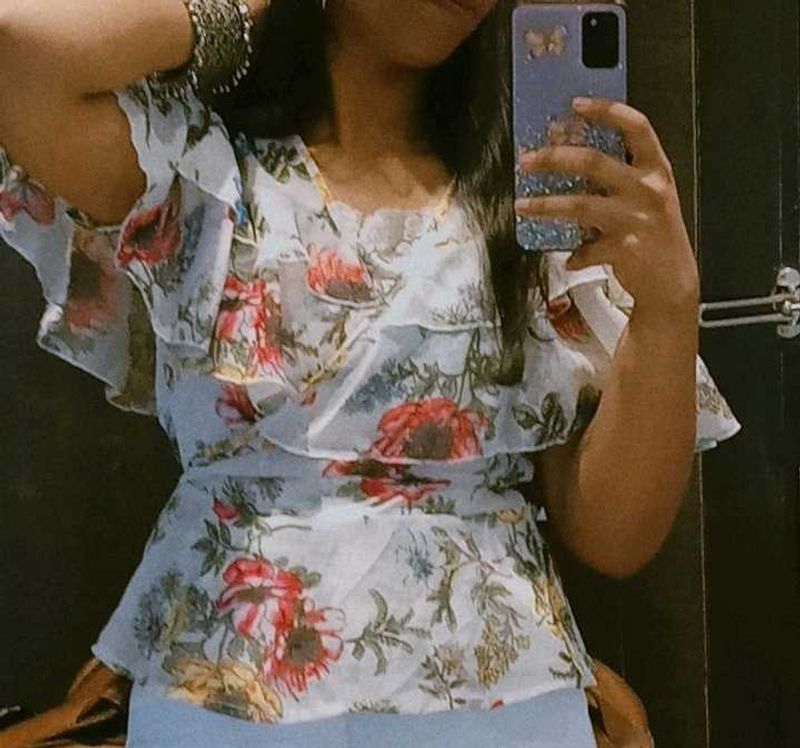 Wrap-up Crop Top