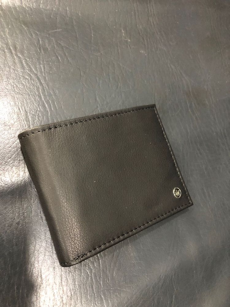 Brand New Louis Philippe Classic Black Wallet