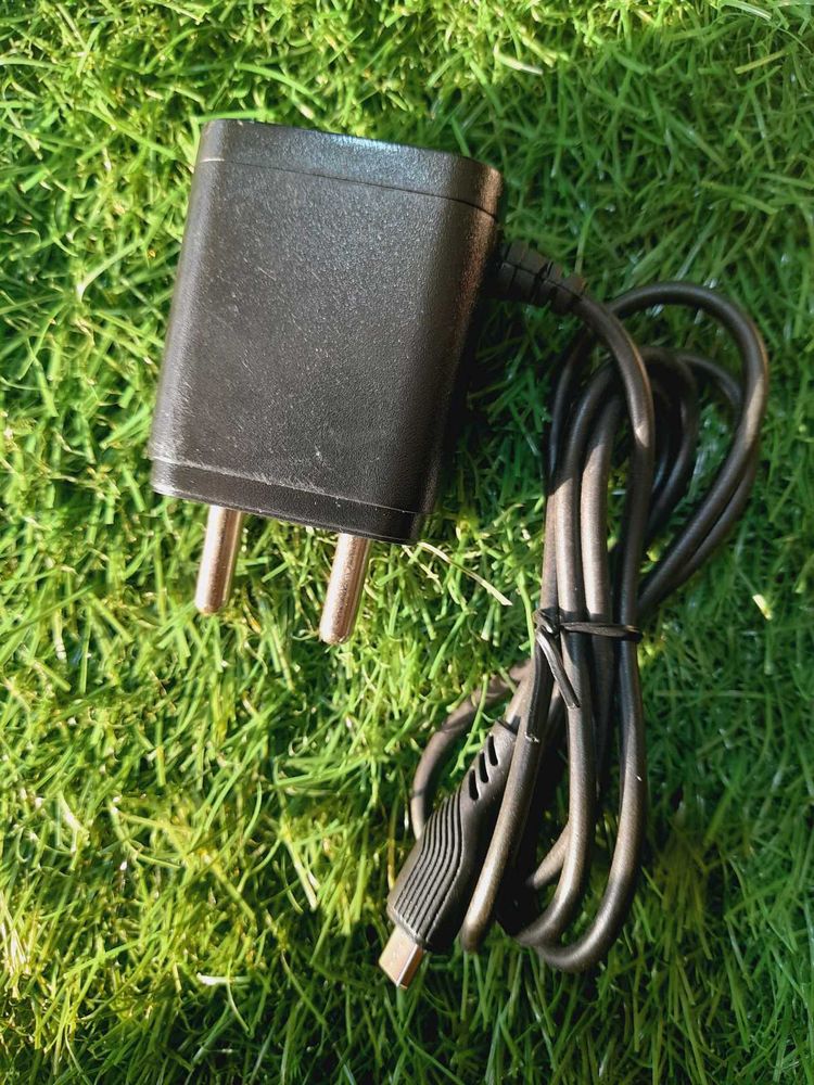 V8 Mobile Adapter