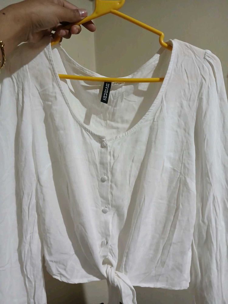 H&amp;M White Tie-Front Blouse