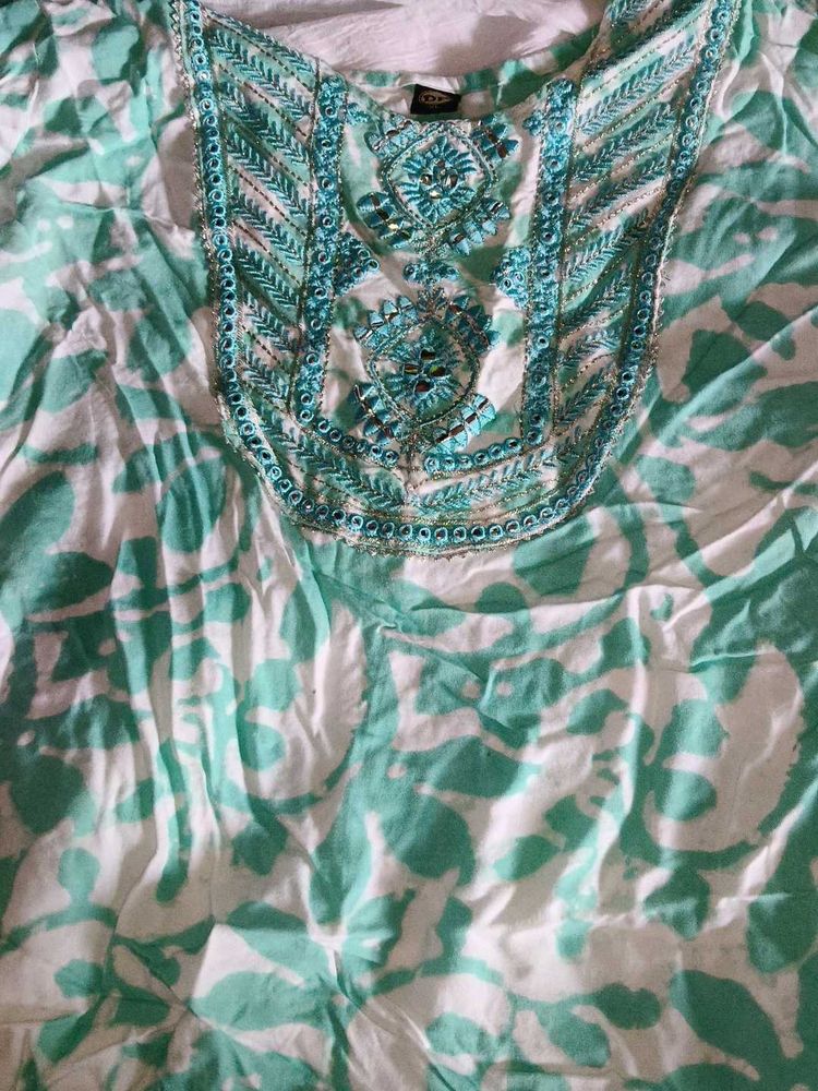 It&#39;s a new top