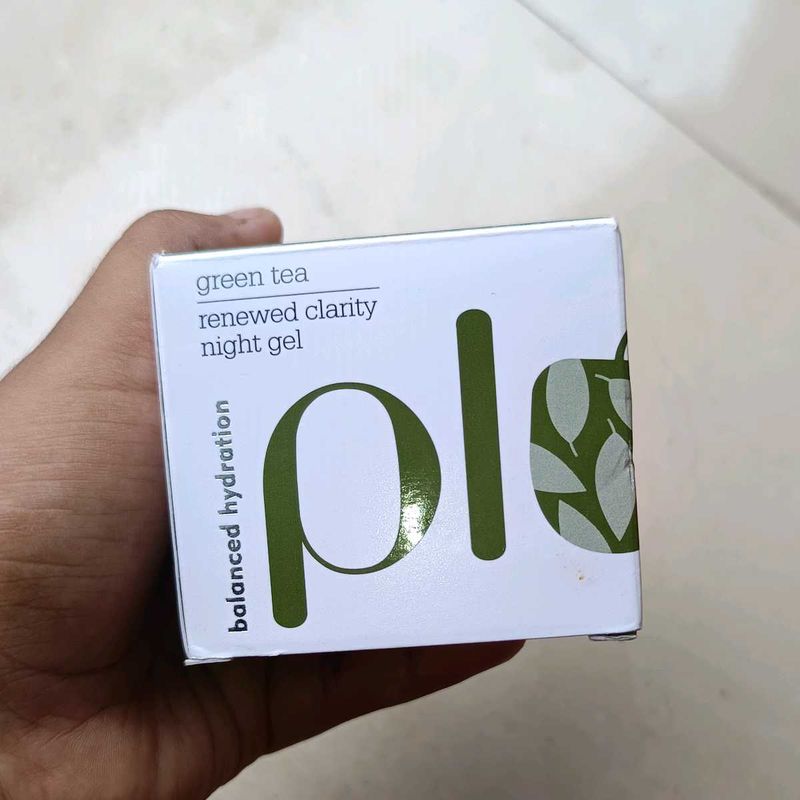 GREEN TEA RENEWED CLARITY NIGHT GEL