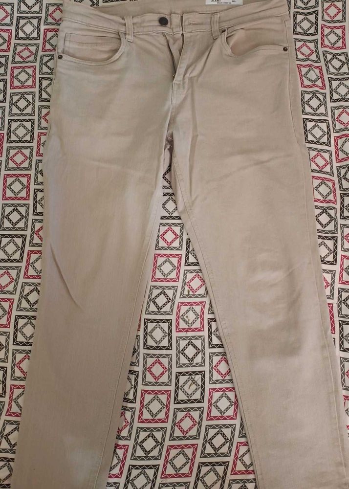 Men&#39;s Beige Jeans