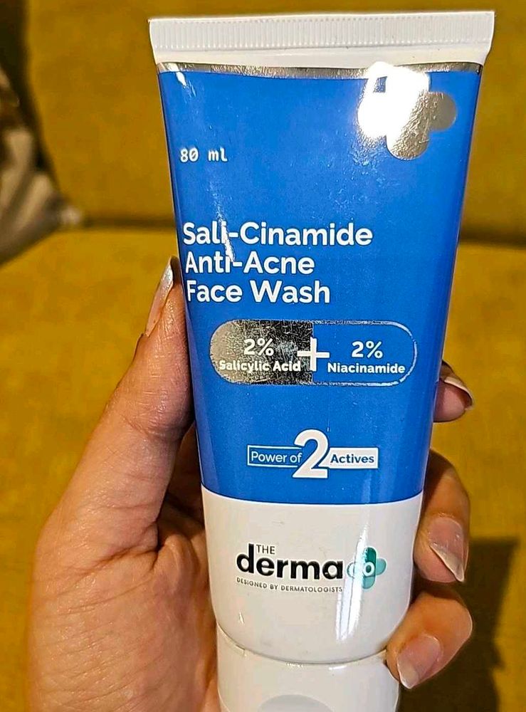 Acne Facewash From Derma Co