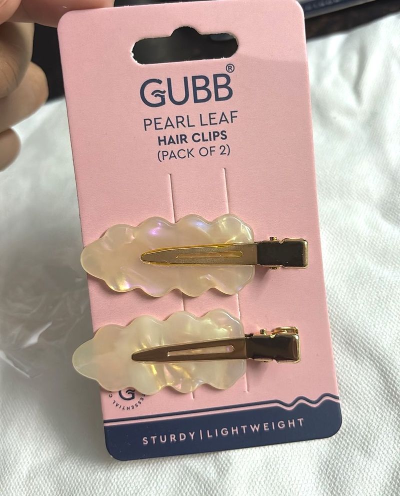 GUBB’s Pearl Leaf Hair Clip