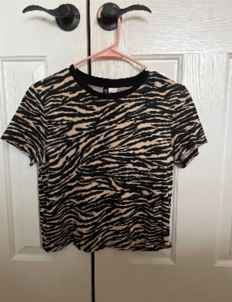 Zebra Print Short Sleeve Top