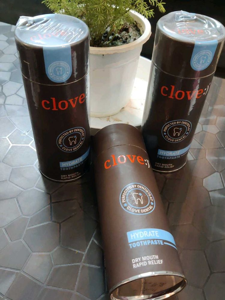 Clove Hydrate Toothpaste buy one get 2 free