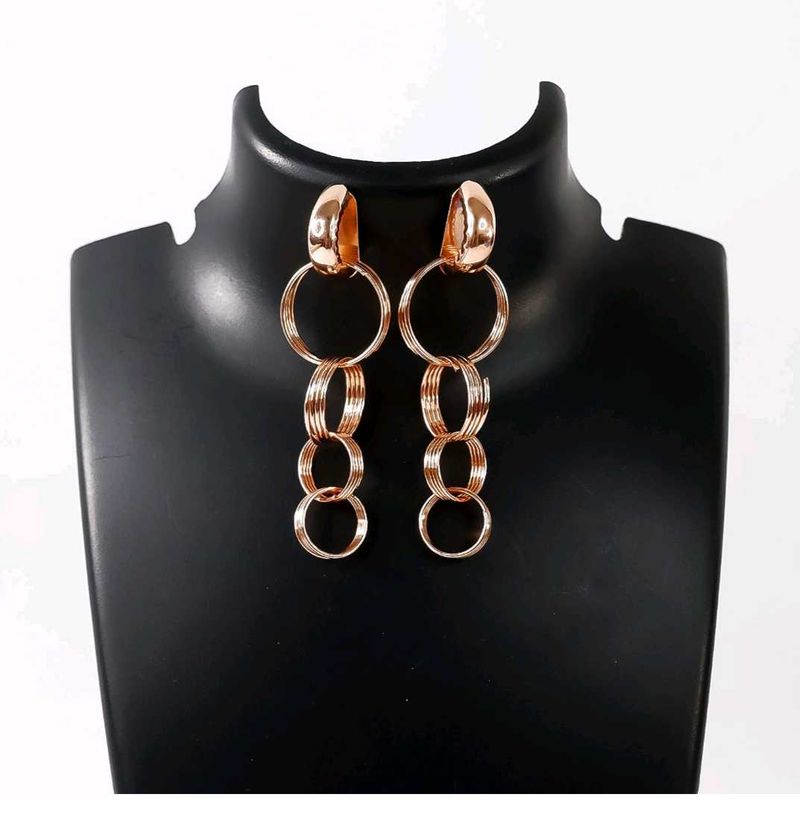 Chic Circle Drop Earrings