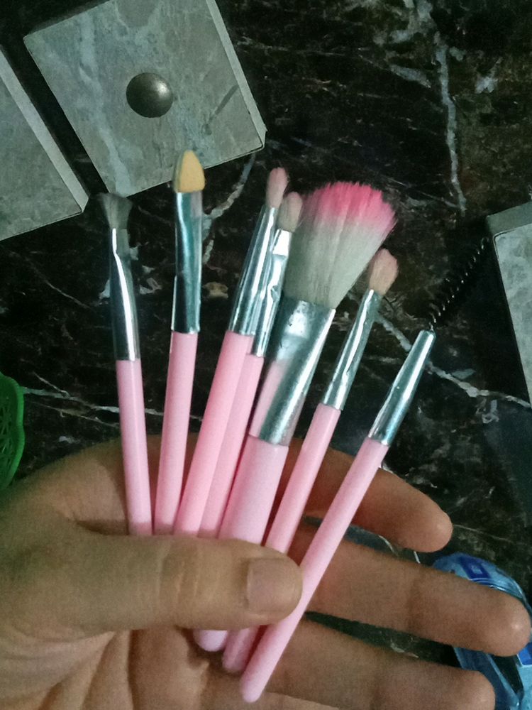 Mekeup Brushes