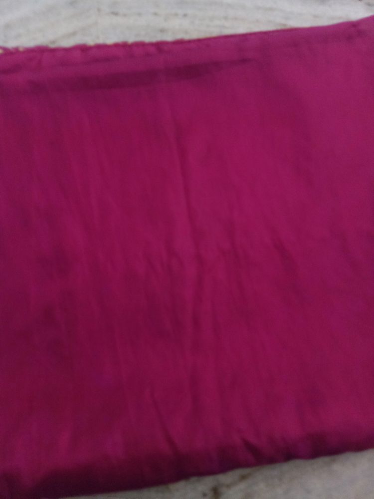 I Am Selling Saree