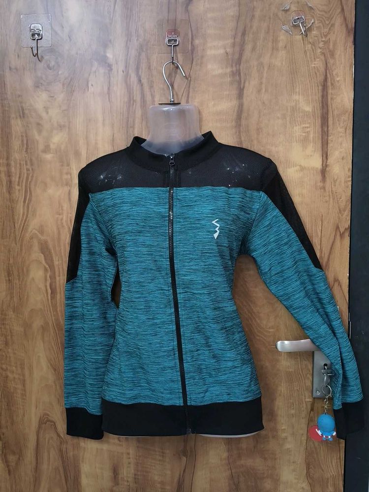like new Teal Activewear Jacket