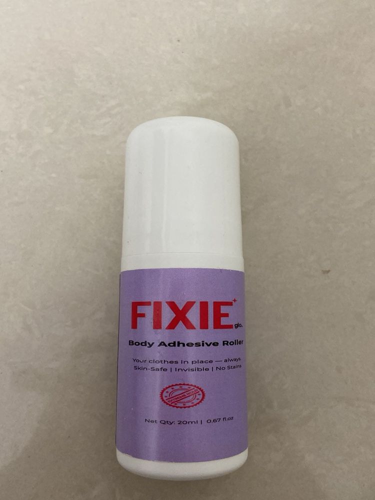 Fixie :- Body Adhesive Roller , For Clothes