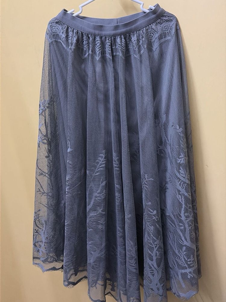 Elegant Grey Lace Skirt