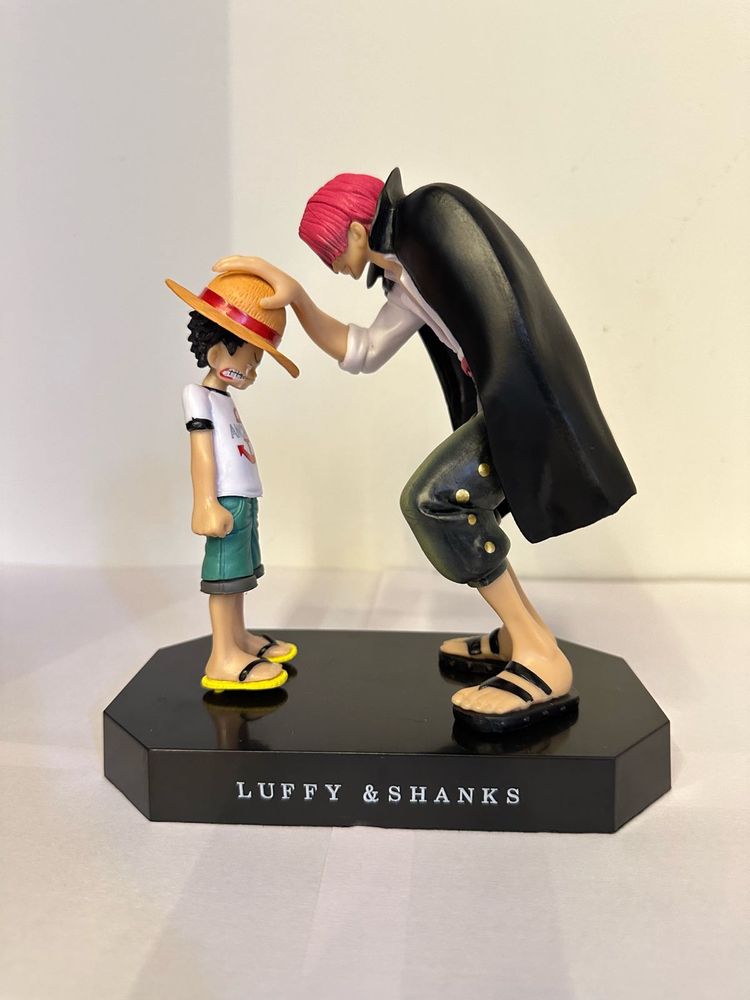One Piece Luffy &amp; Shanks Figure