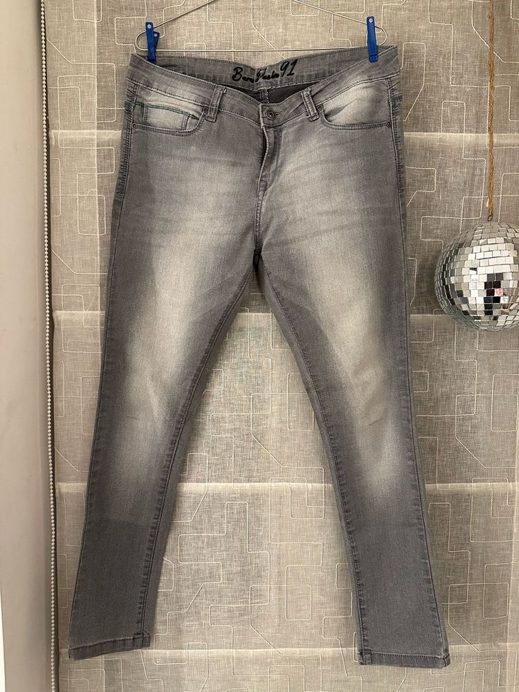Grey Wash Skinny Jeans