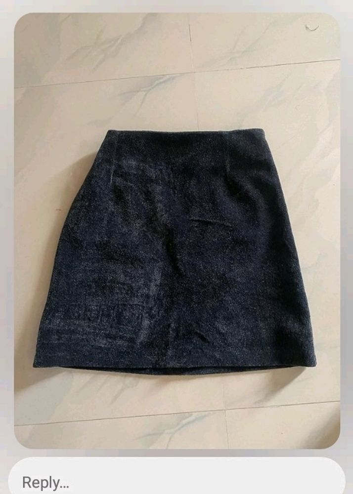 Black mini Skirt