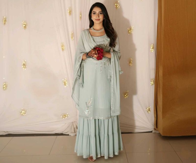 Elegant Kurta Set &amp; Dupatta