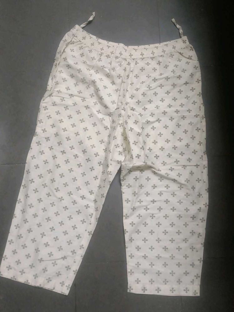 Printed Cotton Capris