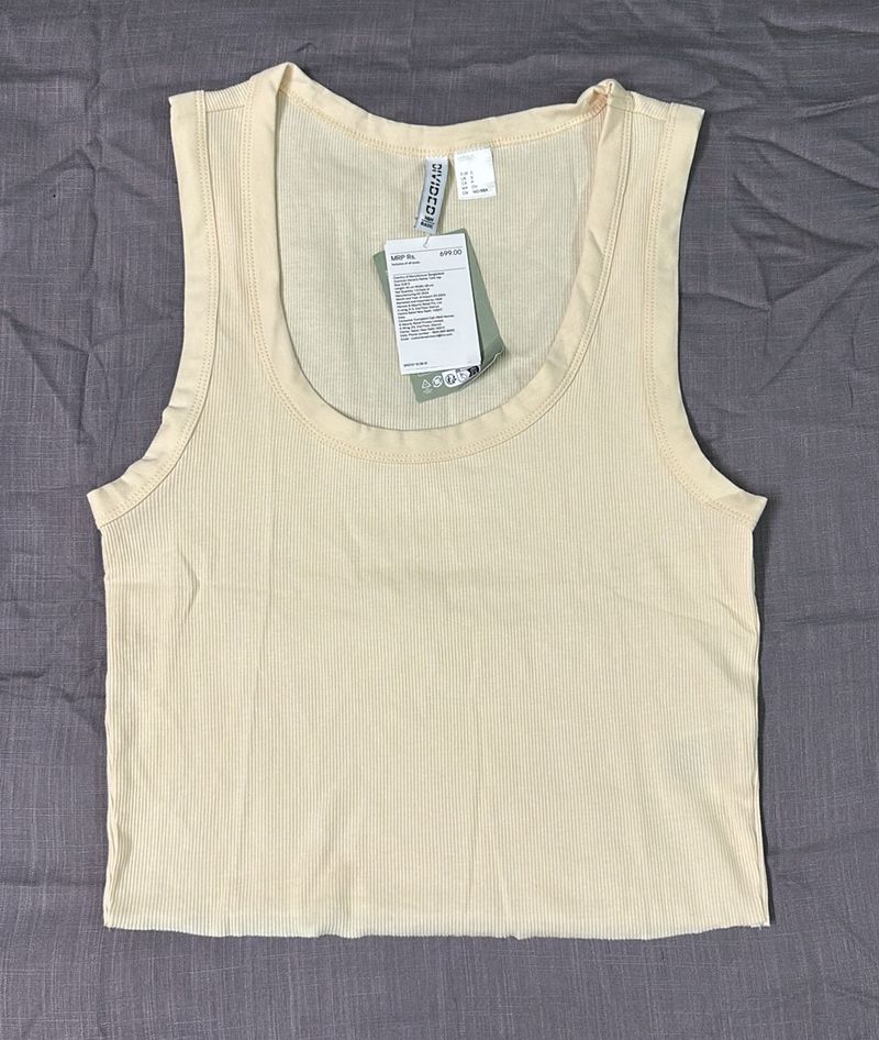 H&amp;M Women Short Vest Top